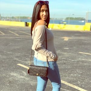 Meet your Posher, Melissa